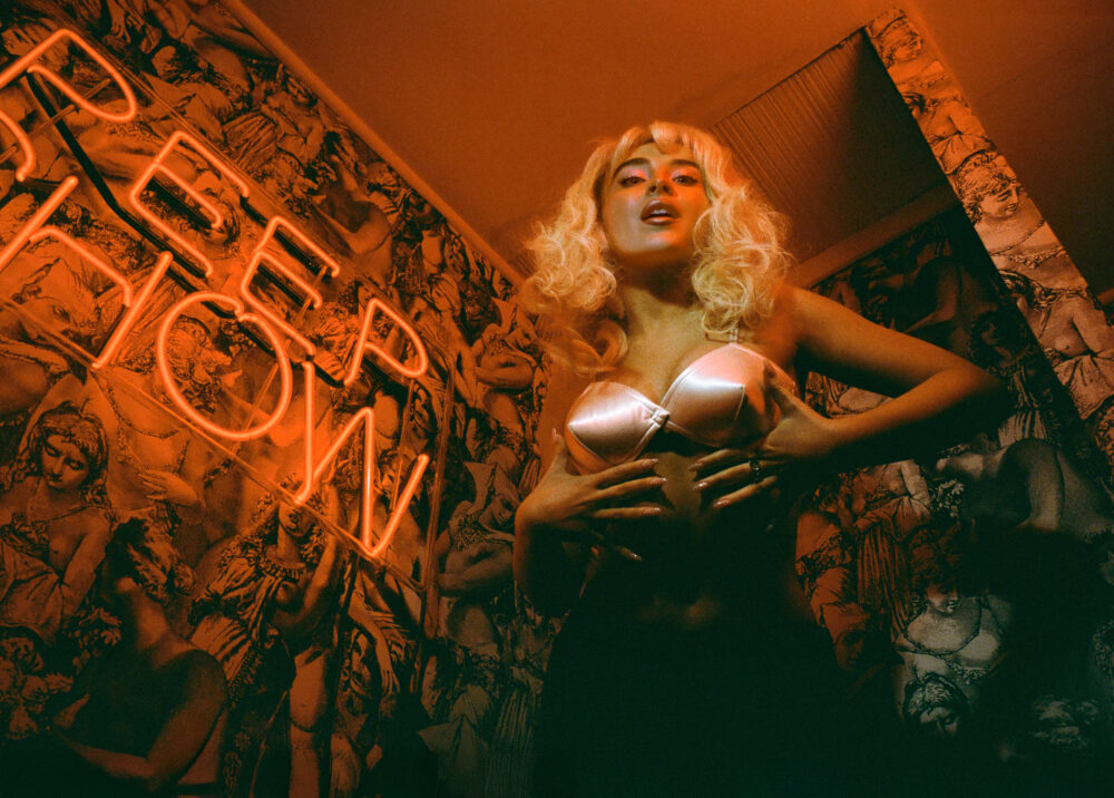 SABRINA CARPENTER STUNS IN INTERVIEW MAGAZINE&nbsp;SHOOT