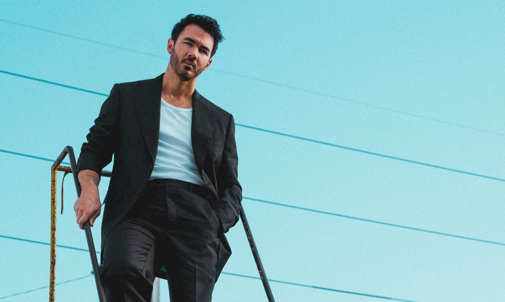 KEVIN JONAS ANNOUNCES HIS FIRST SOLO SINGLE,&nbsp;“CHANGING”